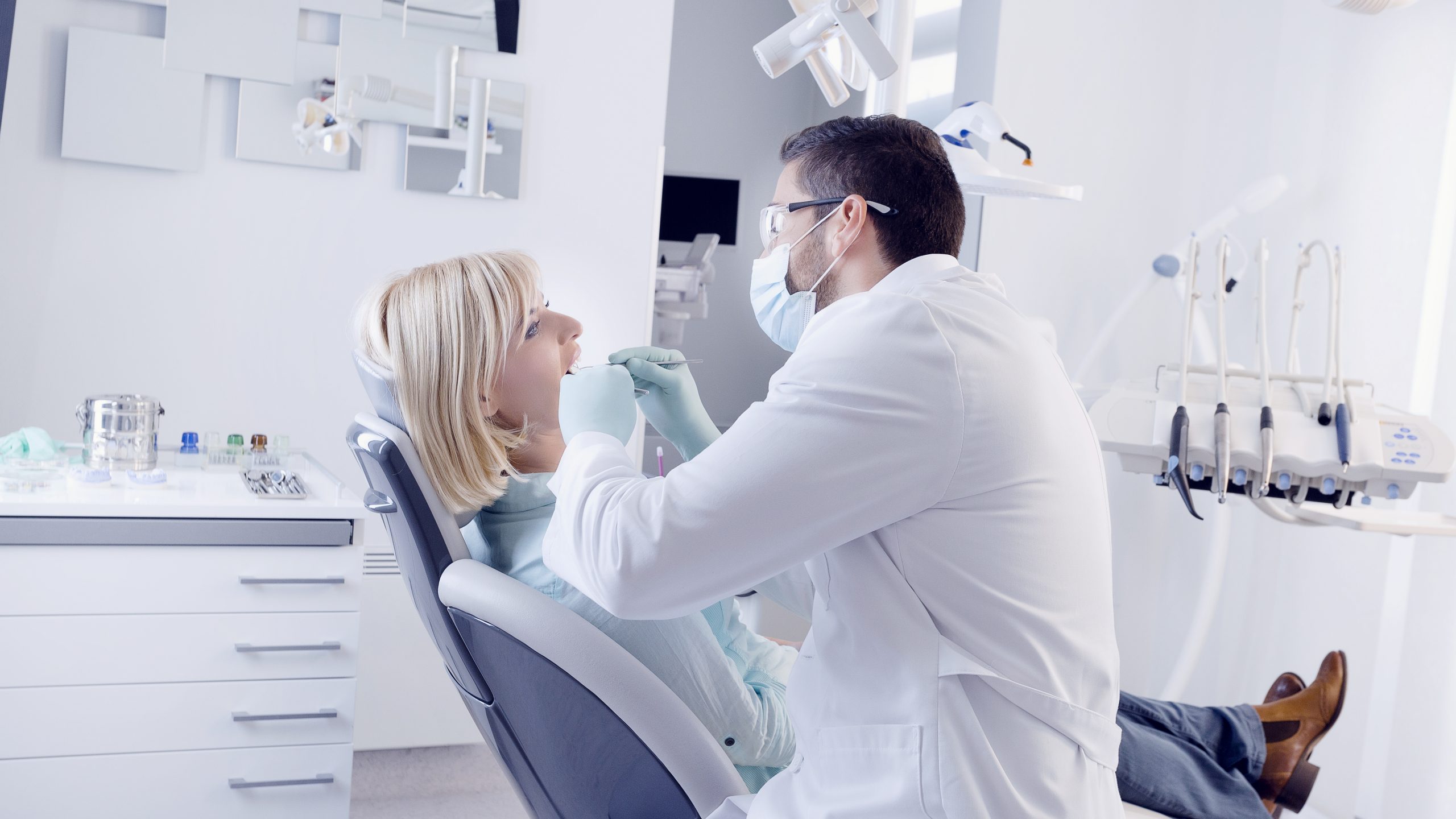 Dentist in Geneva, IN